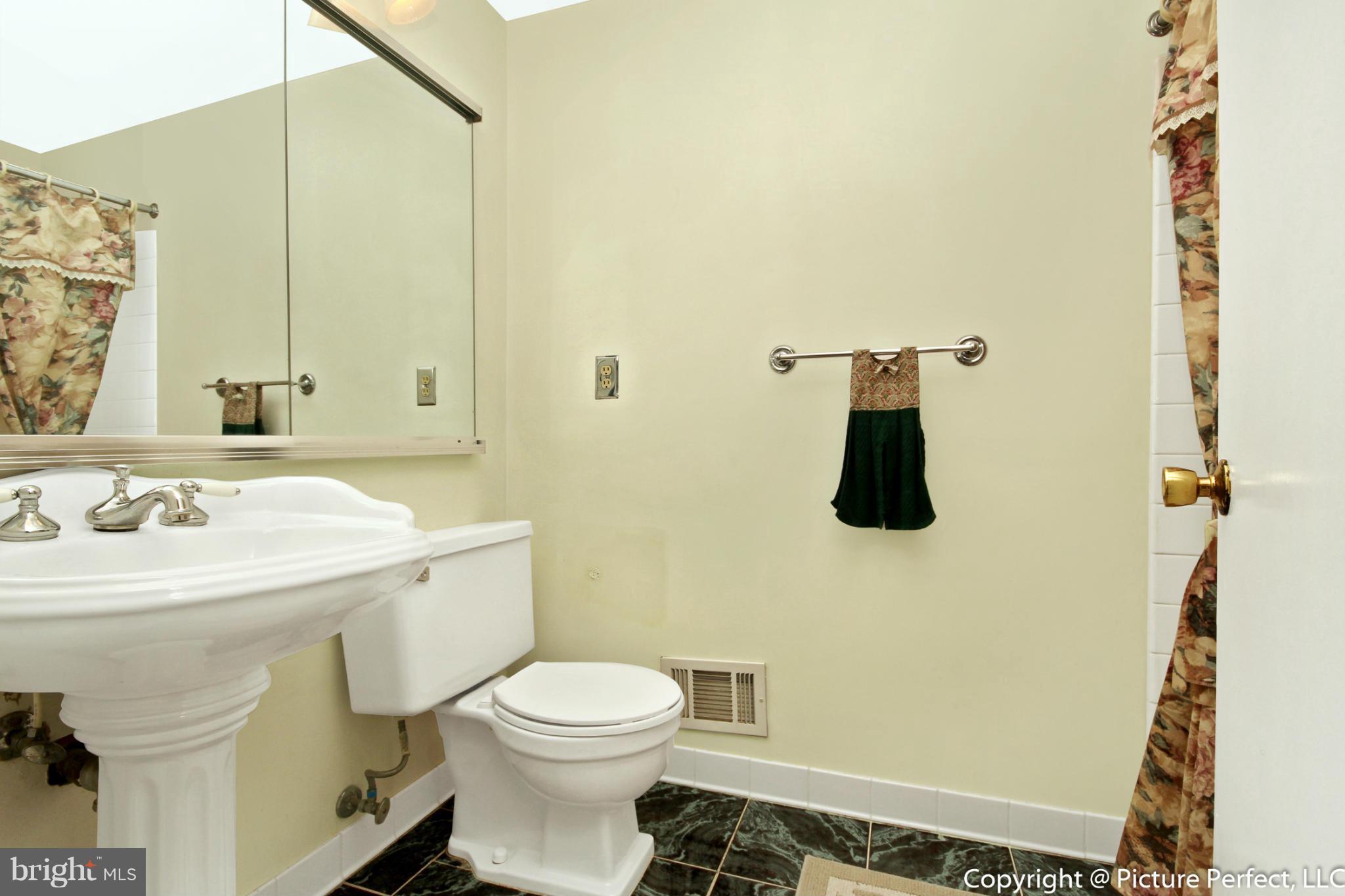 14113 Blazer Lane Silver Spring, MD 20906 - Photo 26 of 30 Bath