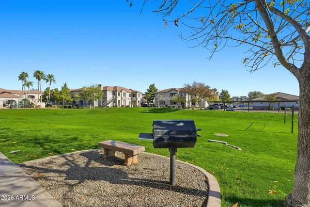 $320,000 | 1941 South Pierpont Drive, Unit 2037, Mesa, AZ 85206