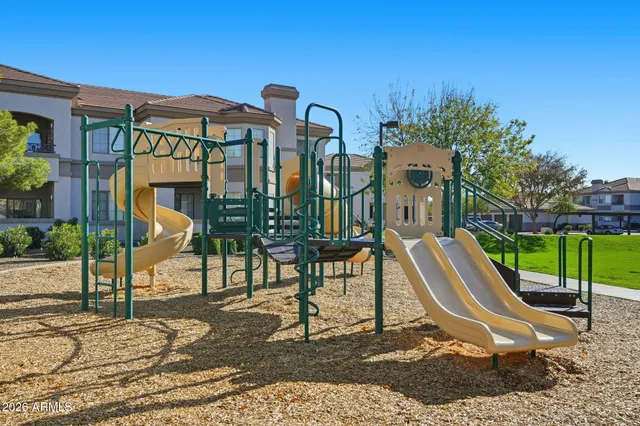 $320,000 | 1941 South Pierpont Drive, Unit 2037, Mesa, AZ 85206