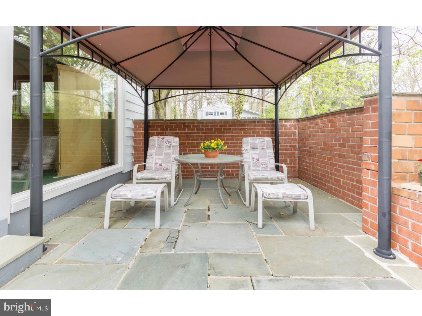 655 Trephanny Lane Wayne, PA 19087 - Photo 15 of 18 Patio