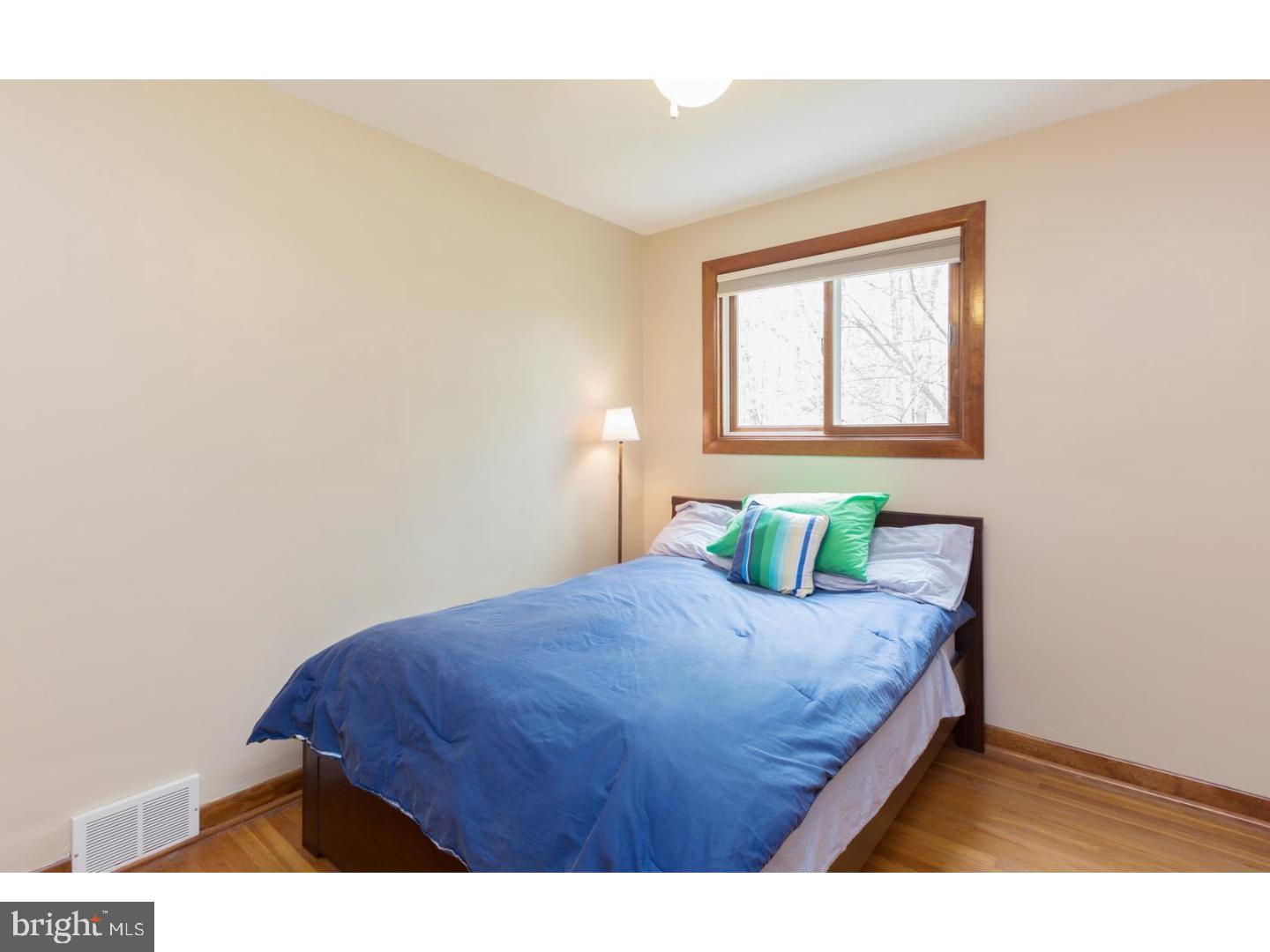 655 Trephanny Lane Wayne, PA 19087 - Photo 10 of 18 Bedroom 3