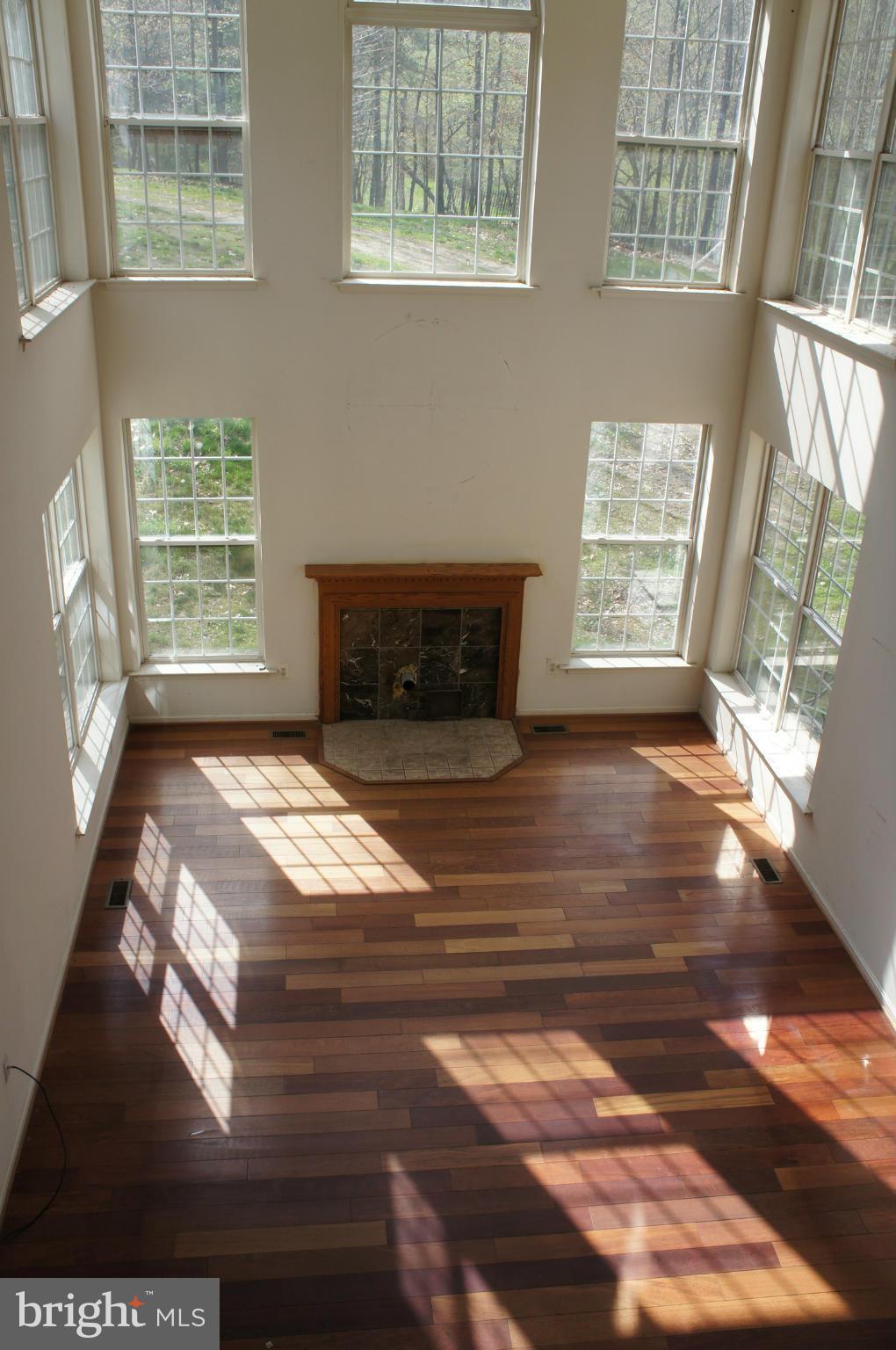 14837 Weller Road Hancock, MD 21750 - Photo 13 of 30 Family Room