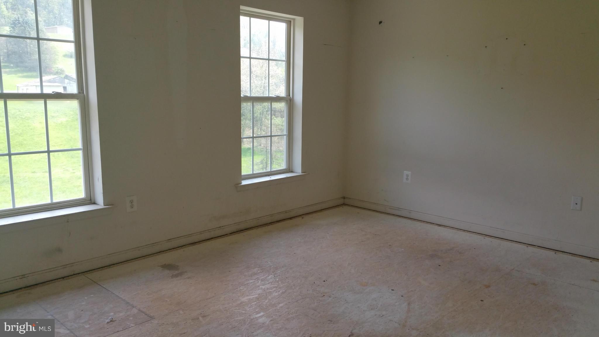 14837 Weller Road Hancock, MD 21750 - Photo 23 of 30 Bedroom