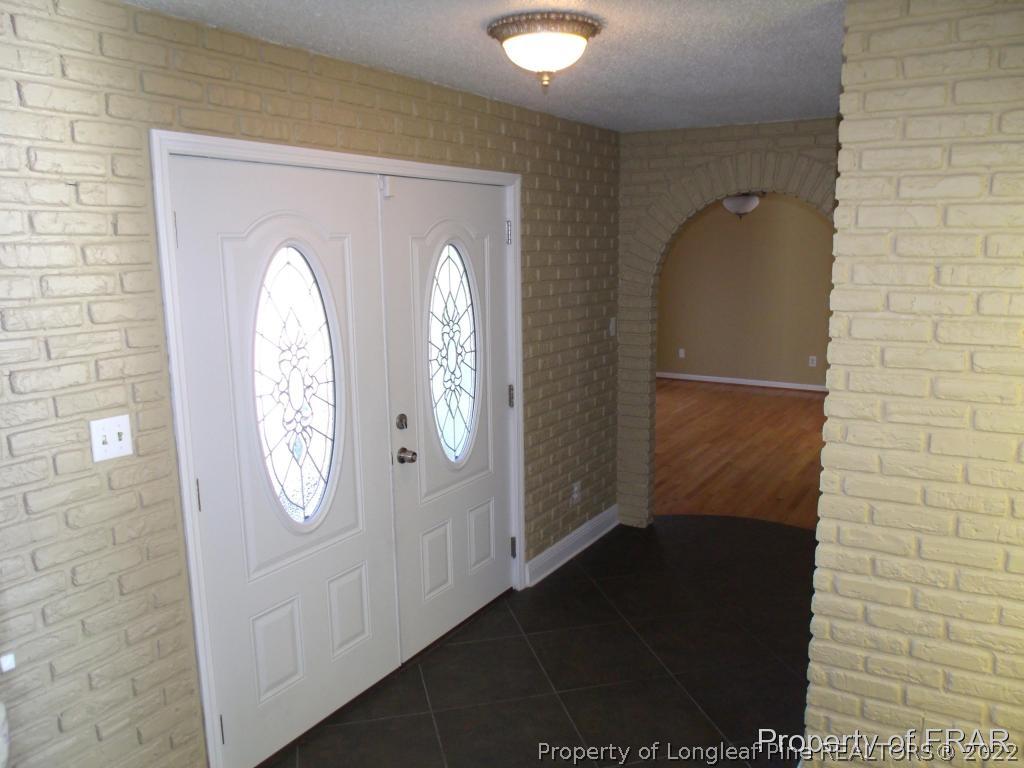 2619 Strickland Bridge Road Fayetteville, NC 28306 - Photo 3 of 36 Gallery Image 3