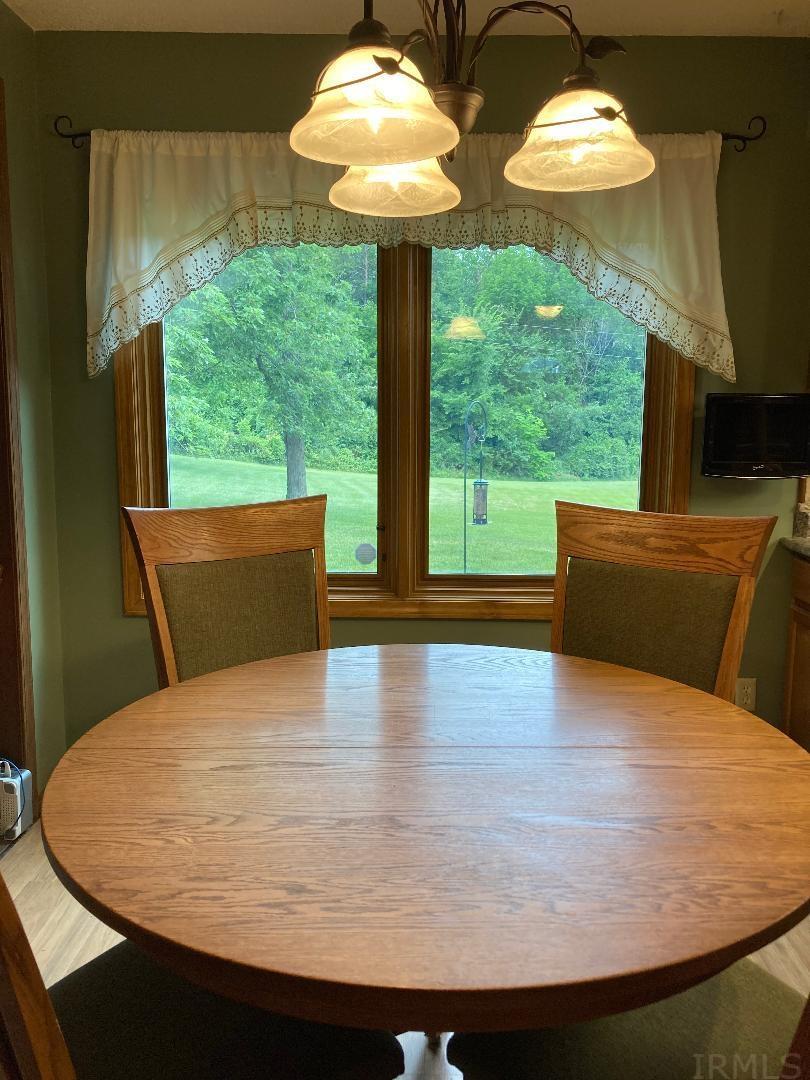 8513 Hawk Spring Hill Fort Wayne, IN 46825 - Photo 15 of 33 Gallery Image 15