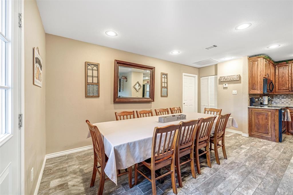 10537 East Lone Star Road, Unit 7 AC Weatherford, TX 76088 - Photo 7 of 36