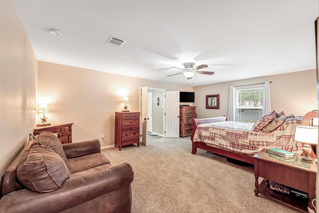 10537 East Lone Star Road, Unit 7 AC Weatherford, TX 76088 - Photo 9 of 36