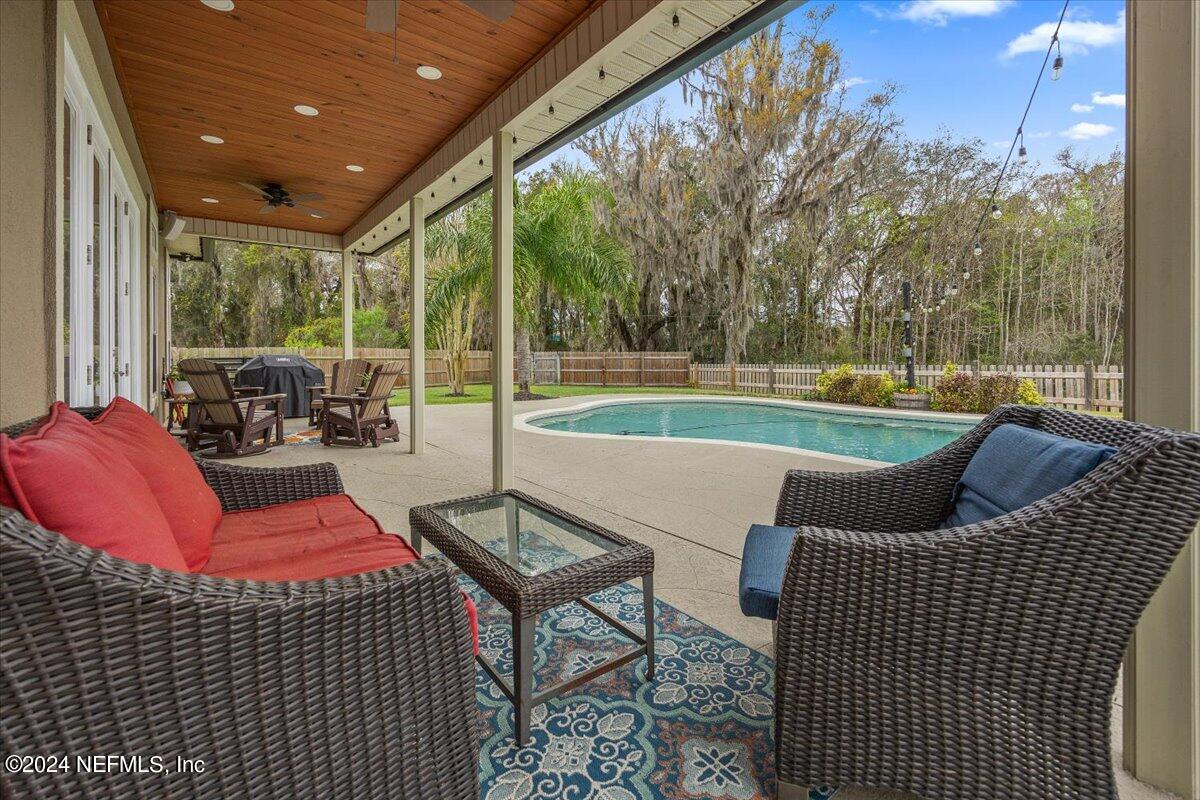 11322 Mandarin Ridge Lane Jacksonville, FL 32258 - Photo 12 of 37 a outdoor view with a sitting space