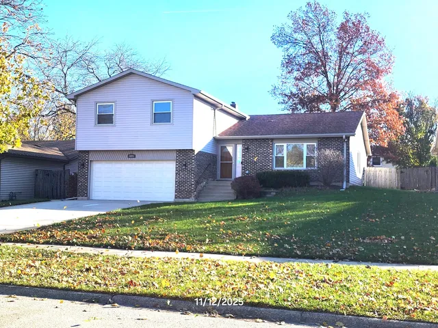 $462,900 | 1035 South Elmwood Lane, Bartlett, IL 60103