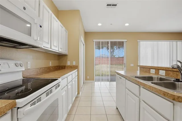 $309,900 | 14237 Beauly Circle, Hudson, FL 34667