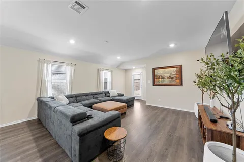 $285,000 | 903 Farmstead Way, Royse City, TX 75189