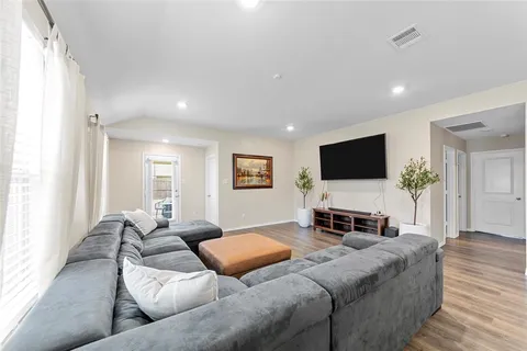 $285,000 | 903 Farmstead Way, Royse City, TX 75189