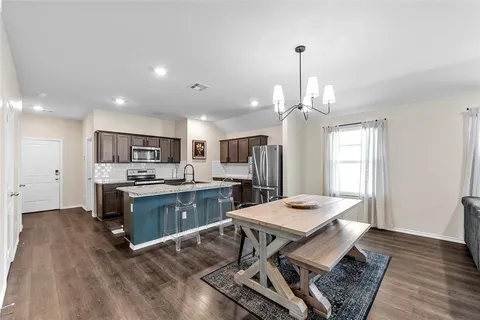 $285,000 | 903 Farmstead Way, Royse City, TX 75189