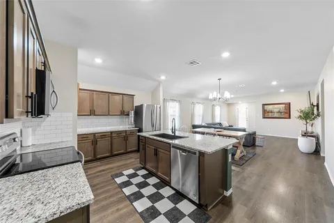 $285,000 | 903 Farmstead Way, Royse City, TX 75189