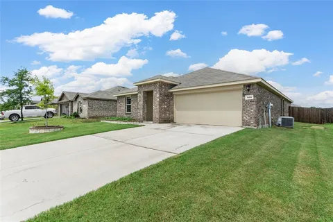 $285,000 | 903 Farmstead Way, Royse City, TX 75189