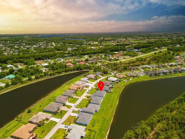 $3,000 | 388 Southwest Vista Lake Drive, Port St. Lucie, FL 34953