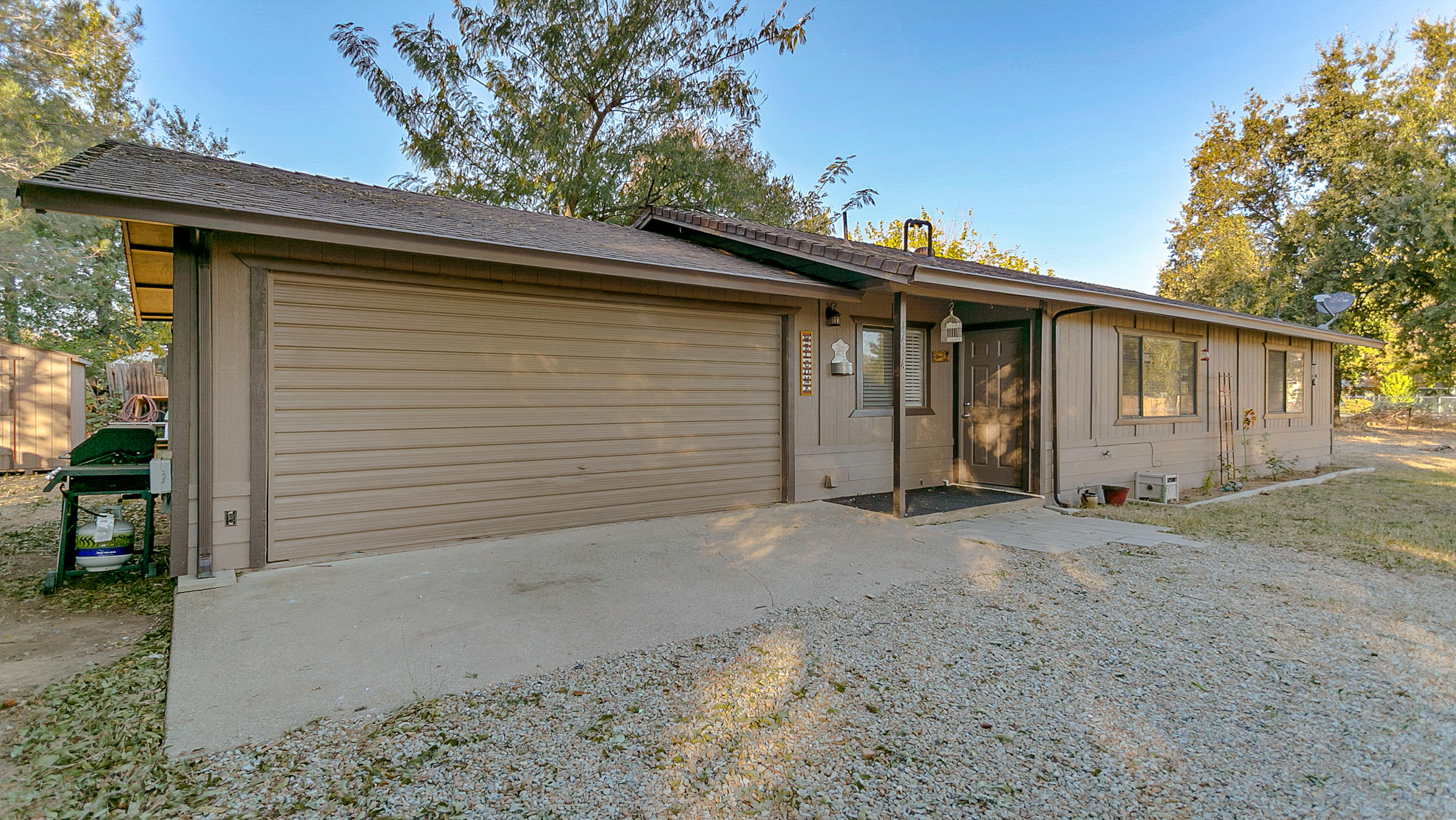 4434 East Bonnyview Road Redding, CA 96001 - Photo 1 of 35 IMG_0326
