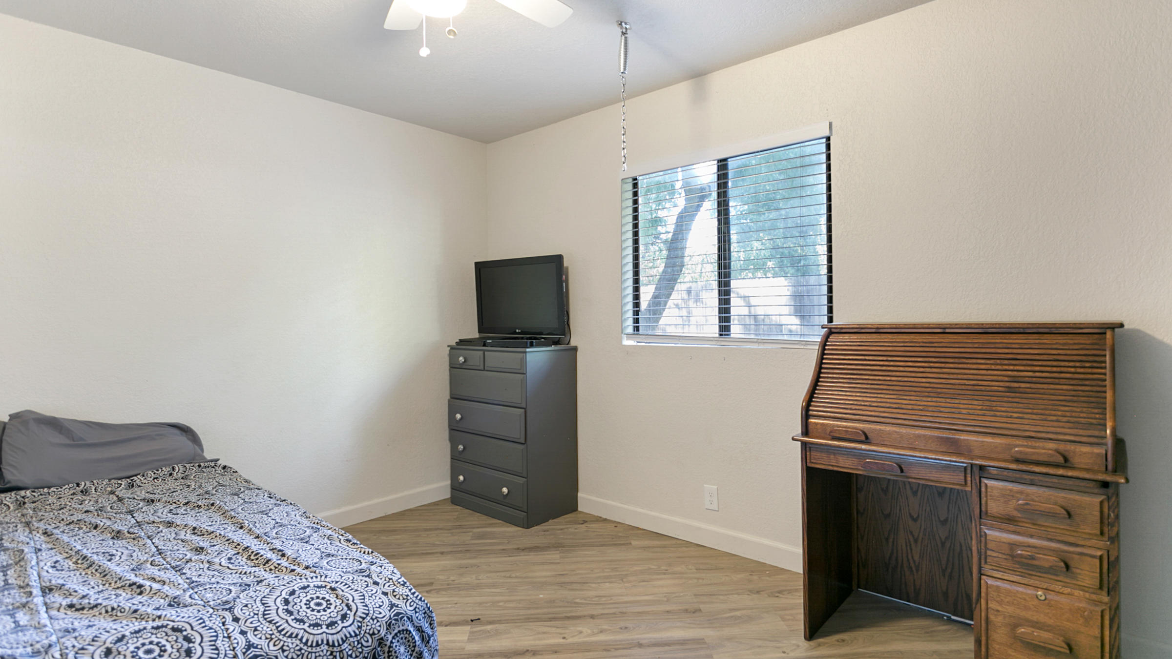 4434 East Bonnyview Road Redding, CA 96001 - Photo 28 of 35 IMG_0286