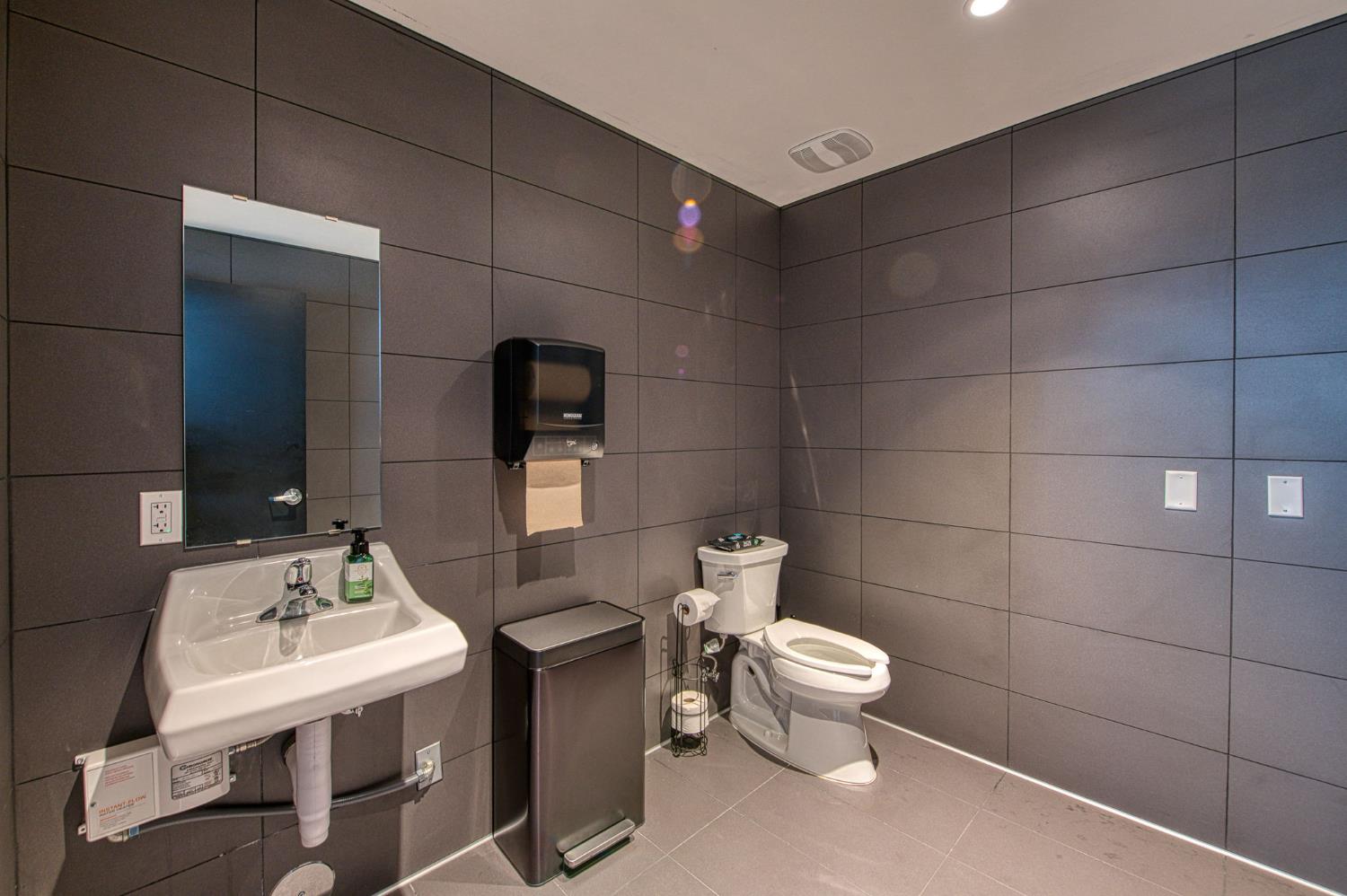 14141 Millerton Road Prather, CA 93651 - Photo 21 of 37