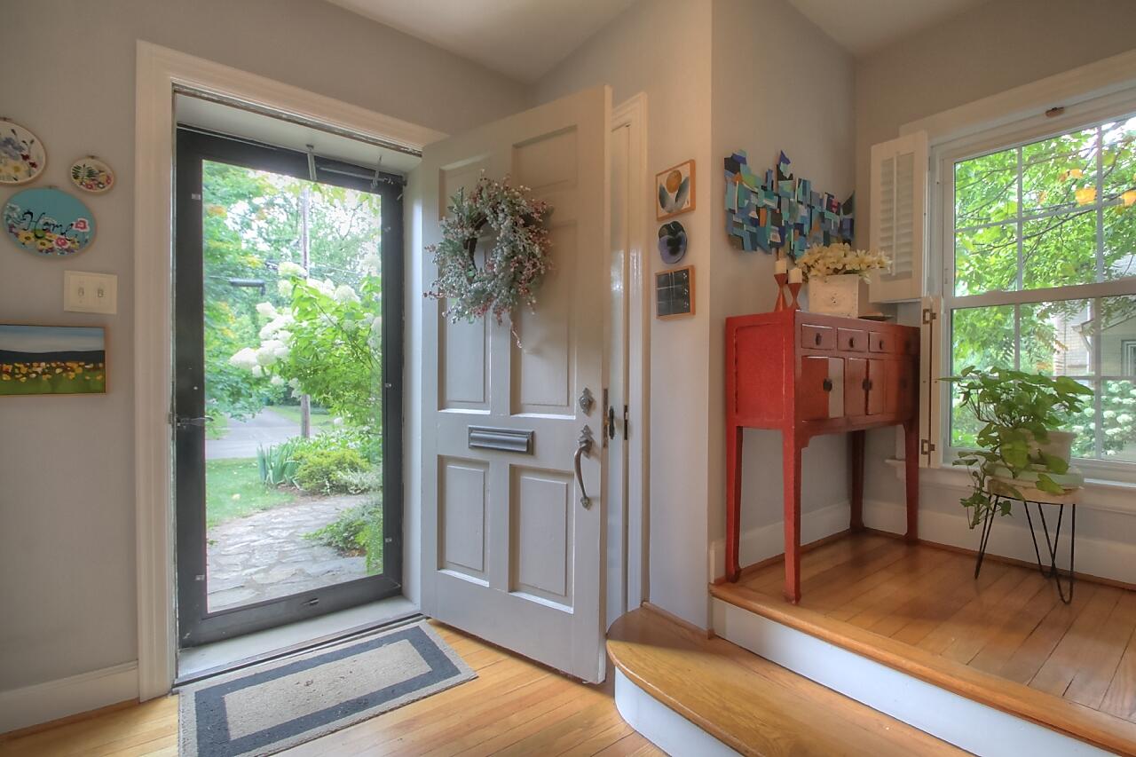 111 Tahoma Road Lexington, KY 40503 - Photo 5 of 45 20