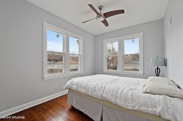 3237 West Victoria Street Chicago, IL 60659 - Photo 9 of 16