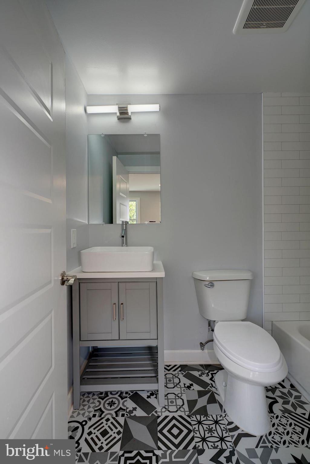 1412 Morris Road Southeast Washington, DC 20020 - Photo 10 of 42