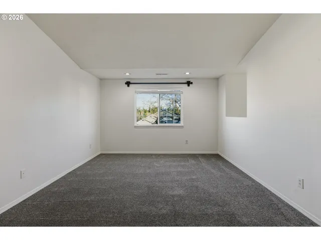 $465,000 | 37480 Coralburst Street, Sandy, OR 97055