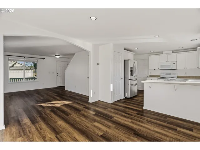 $465,000 | 37480 Coralburst Street, Sandy, OR 97055