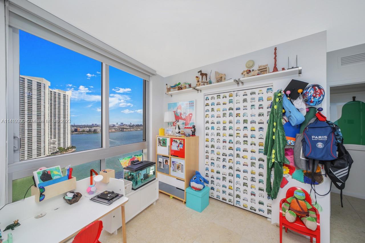 465 Brickell Avenue, Unit 2001 Miami, FL 33131 - Photo 44 of 62