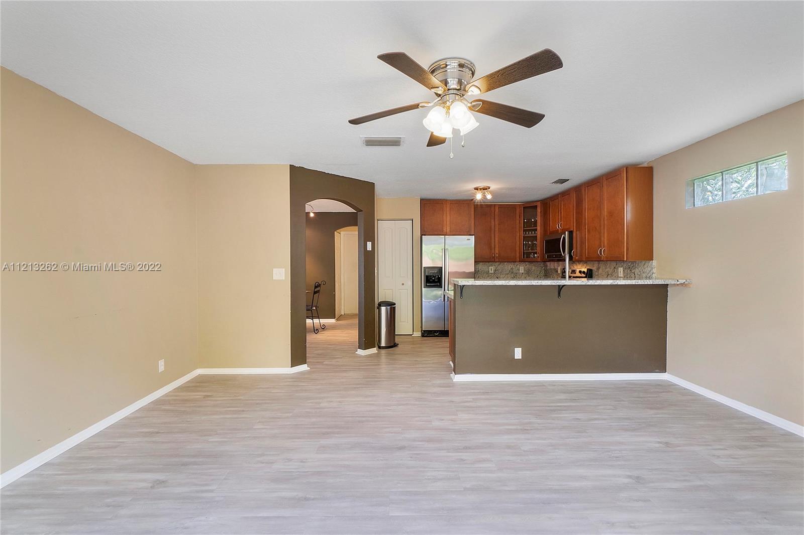 3123 Sunset Circle Margate, FL 33063 - Photo 17 of 58