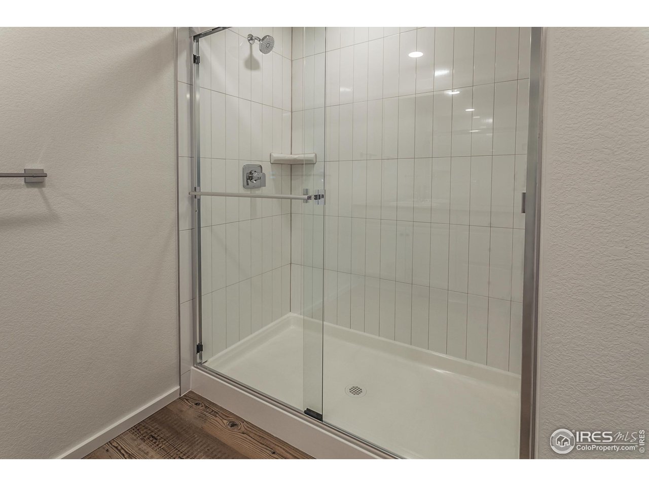 6642 4th St Road Greeley, CO 80634 - Photo 33 of 40 MASTER BATH