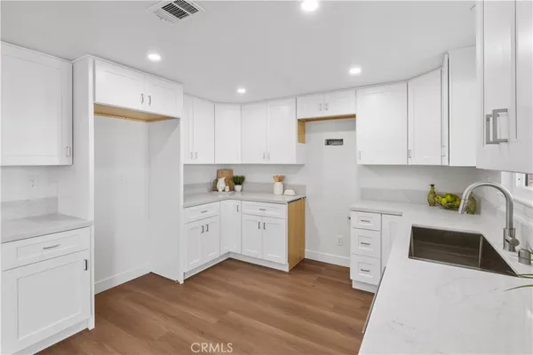 $369,999 | 14208 Apple Creek Drive, Victorville, CA 92395