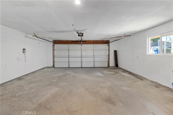 $369,999 | 14208 Apple Creek Drive, Victorville, CA 92395