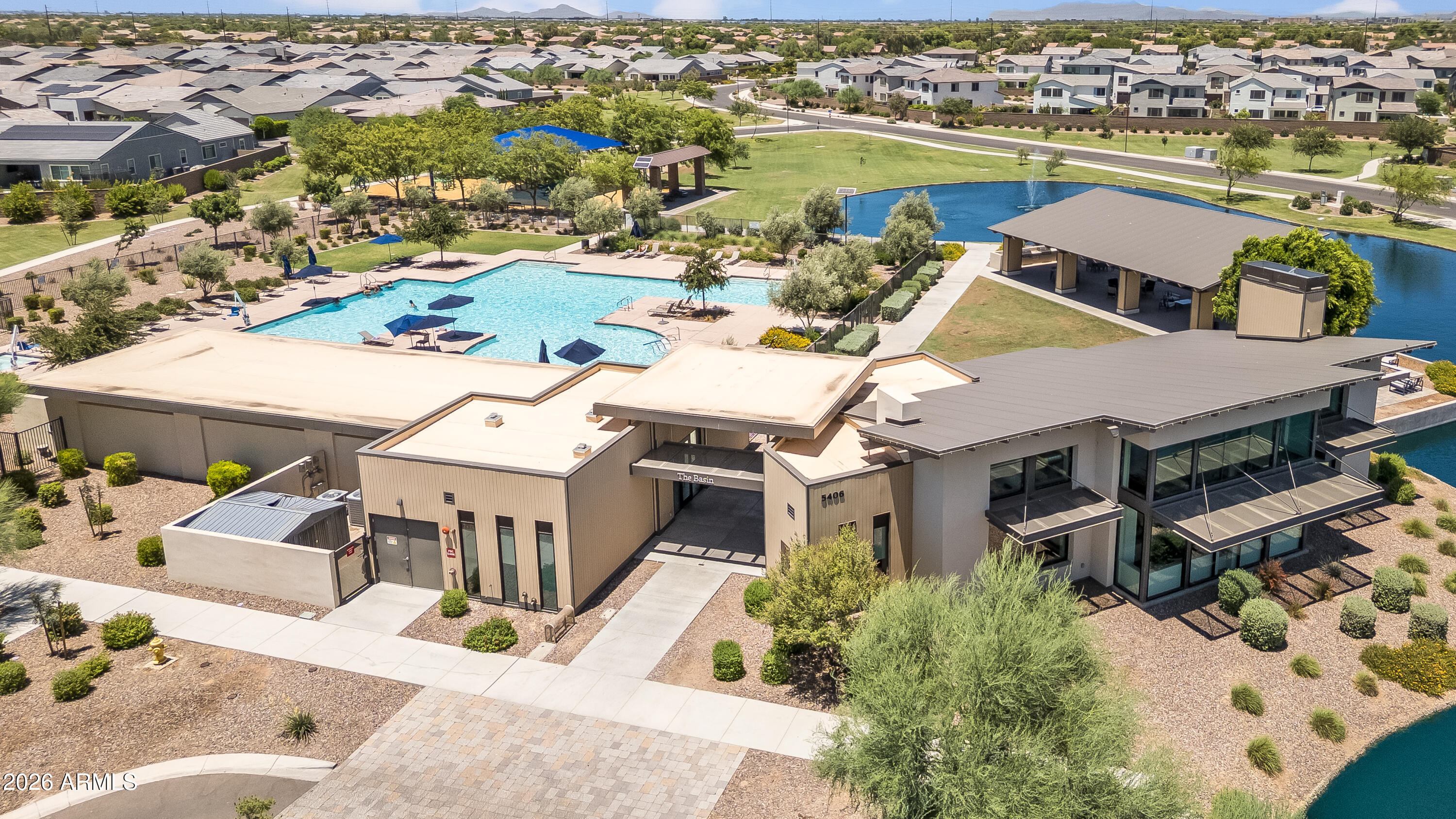 1454 East Rakestraw Lane Gilbert, AZ 85298 - Photo 23 of 27 Community Pool