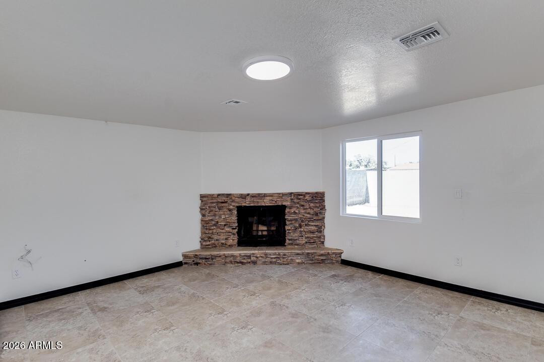 1320 West 6th Street Tempe, AZ 85281 - Photo 9 of 35 Photo #9