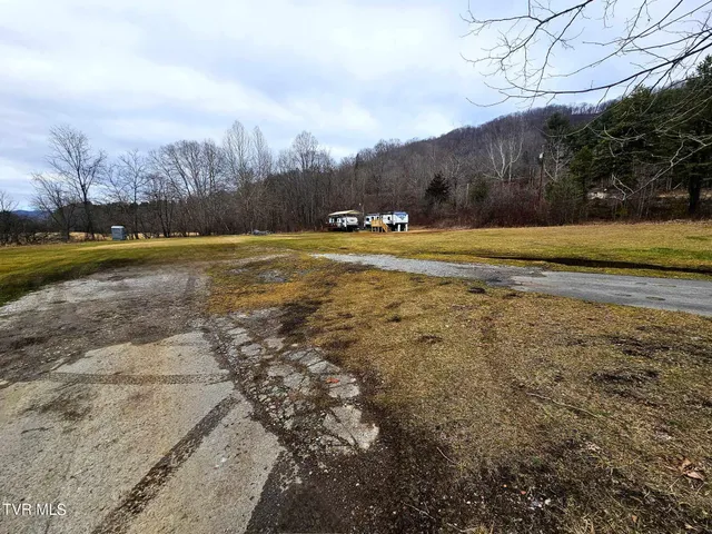 $474,474 | 11210 Riverview Road, Coeburn, VA 24230