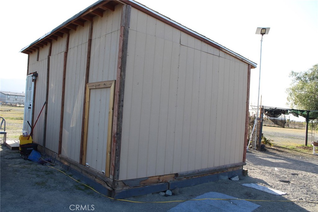 12543 Buckwheat Road Phelan, CA 92371 - Photo 8 of 37