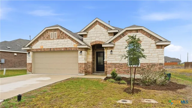 $375,000 | 5931 Corsicana Cove, Seguin, TX 78155