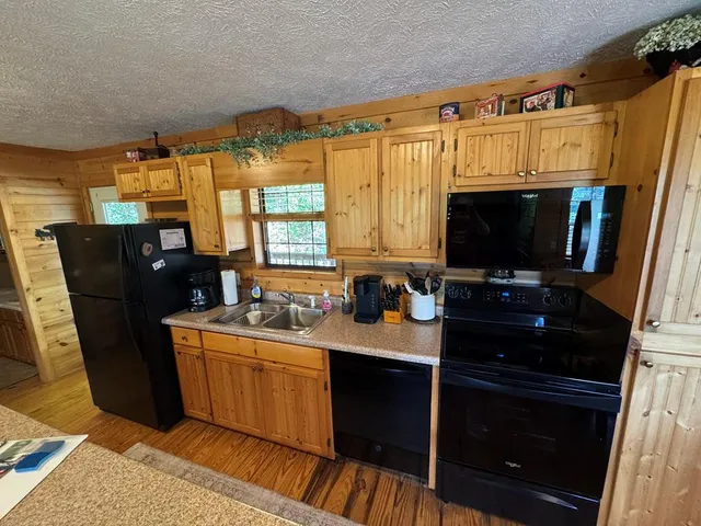 $529,000 | 6124 Stone Mill Drive, Young Harris, GA 30582