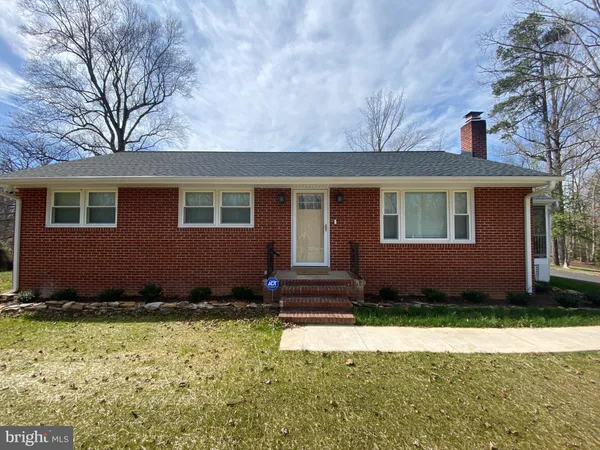 $2,595 | 15101 Spotswood Furnace Road, Fredericksburg, VA 22407