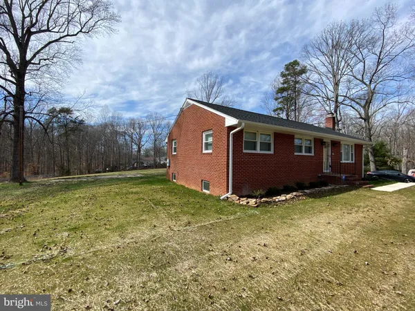 $2,595 | 15101 Spotswood Furnace Road, Fredericksburg, VA 22407