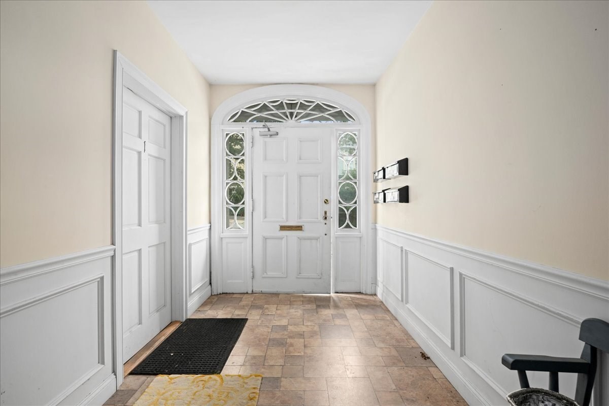 36 Cedar Street Worcester, MA 01609 - Photo 19 of 34 Gallery Image 19