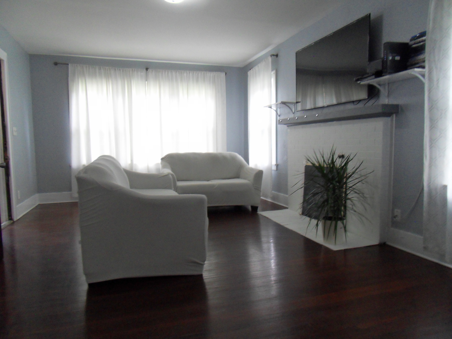 637 Bangs Street Aurora, IL 60505 - Photo 18 of 40