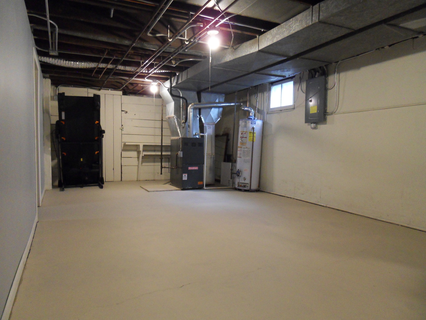 637 Bangs Street Aurora, IL 60505 - Photo 37 of 40