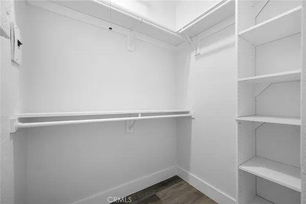 $1,625 | 228 South Kenwood Street, Unit 407, Glendale, CA 91205