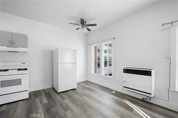 $1,625 | 228 South Kenwood Street, Unit 407, Glendale, CA 91205
