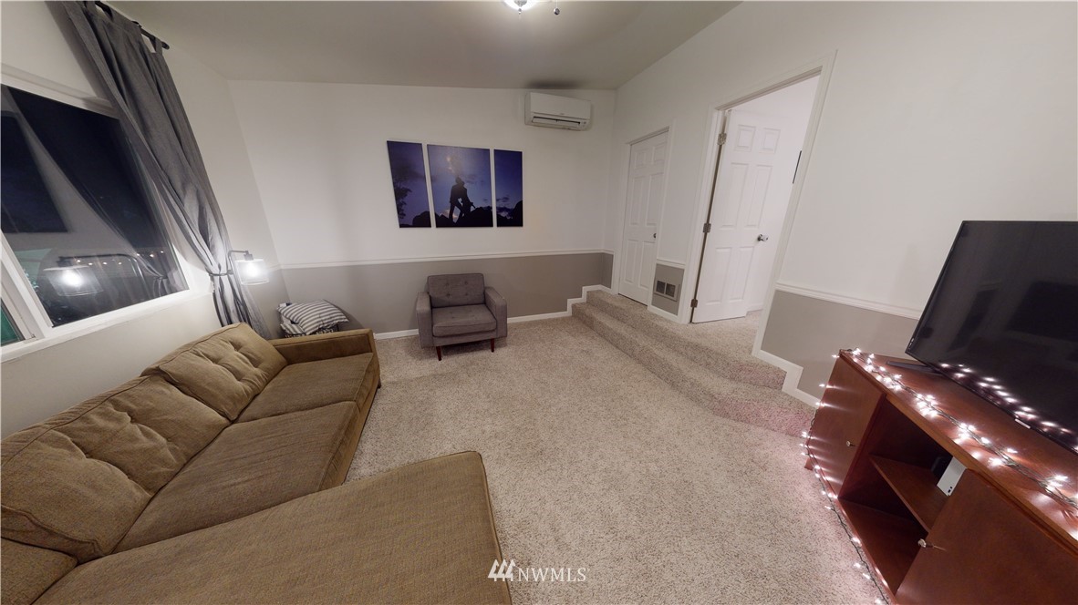 16652 104th Avenue Southeast Renton, WA 98055 - Photo 14 of 24 Gallery Image 14