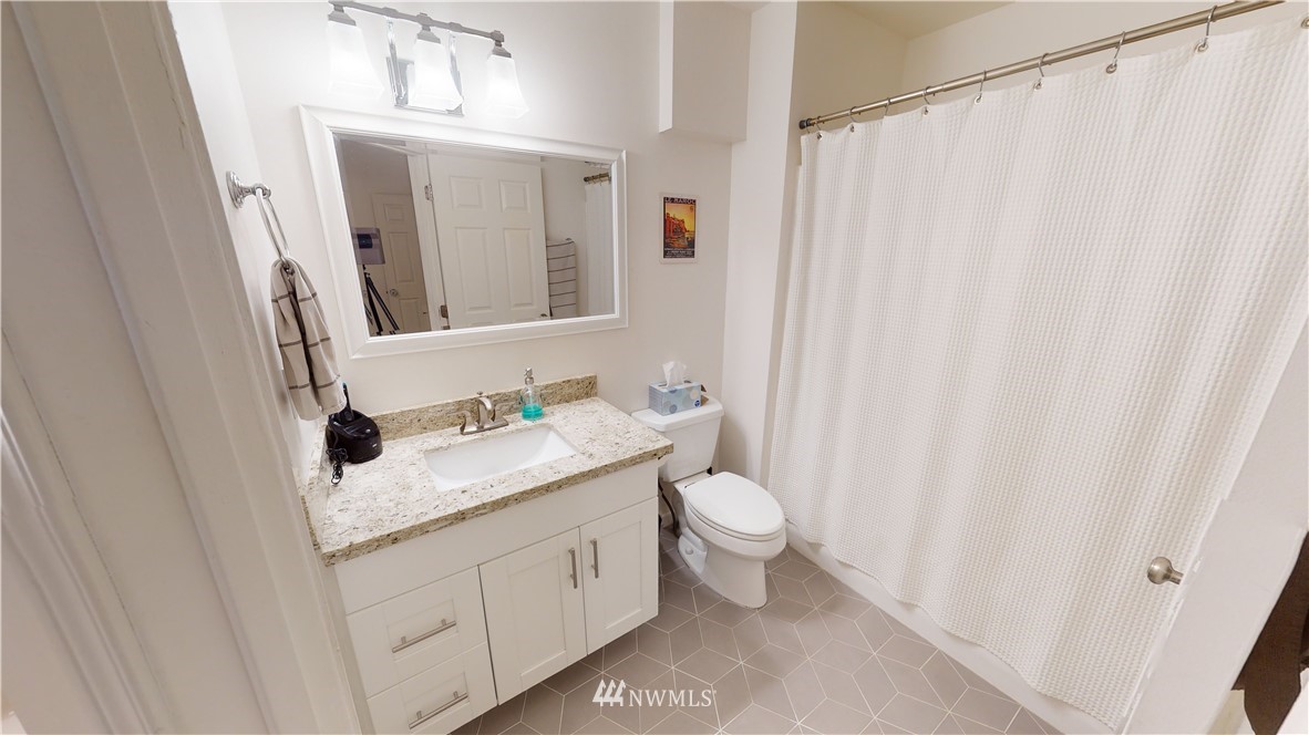 16652 104th Avenue Southeast Renton, WA 98055 - Photo 18 of 24 Gallery Image 18