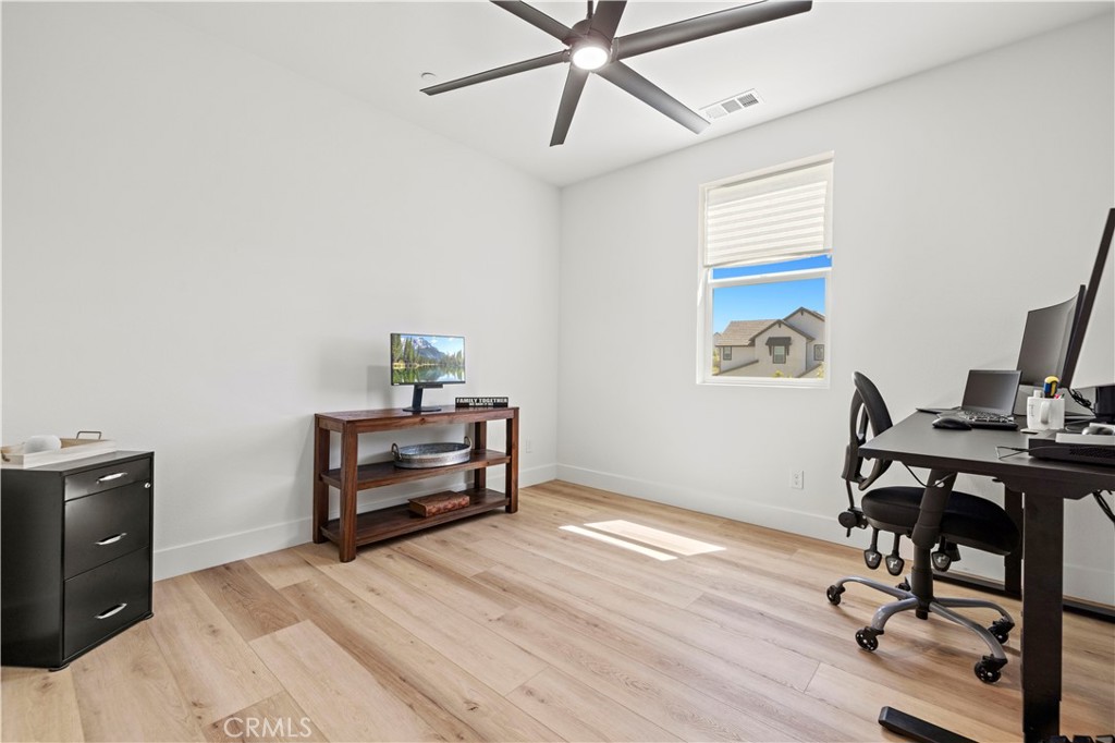 30015 Chestnut Lane Castaic, CA 91384 - Photo 36 of 60