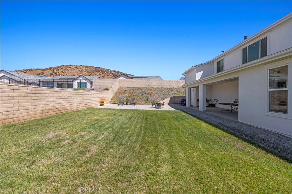 30015 Chestnut Lane Castaic, CA 91384 - Photo 44 of 60 a view of a house with a swimming pool